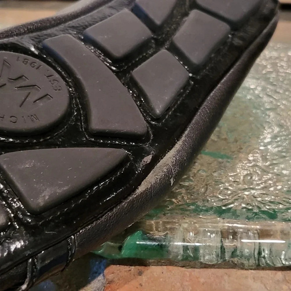 MICHAEL Kors MK "Fulton" Black Leather w/Metal Logo Driving Moc Sz 7.5 - Picture 9 of 12